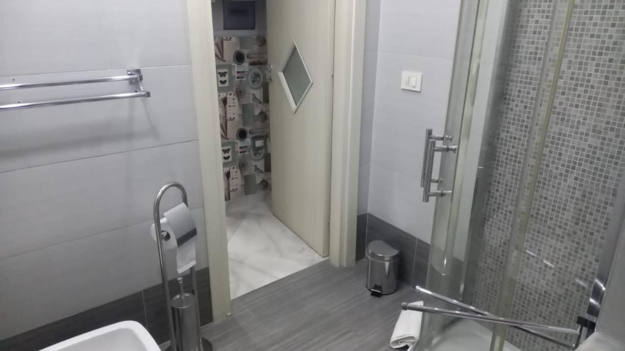 Piano Terra Bed & Breakfast Наполи Екстериор снимка