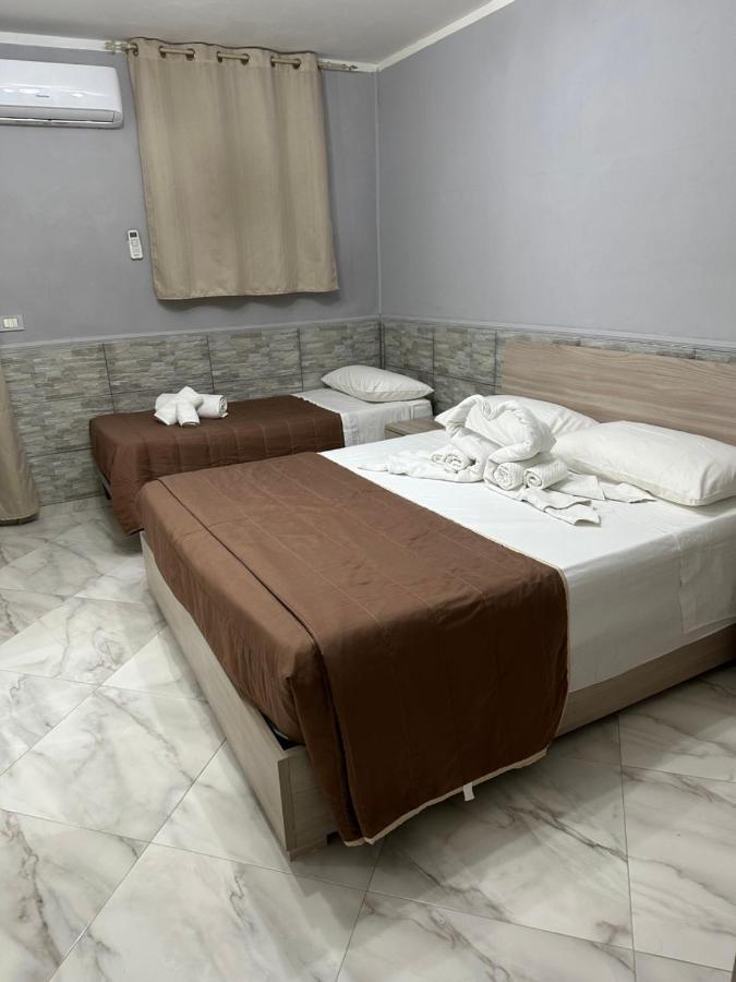 Piano Terra Bed & Breakfast Наполи Екстериор снимка